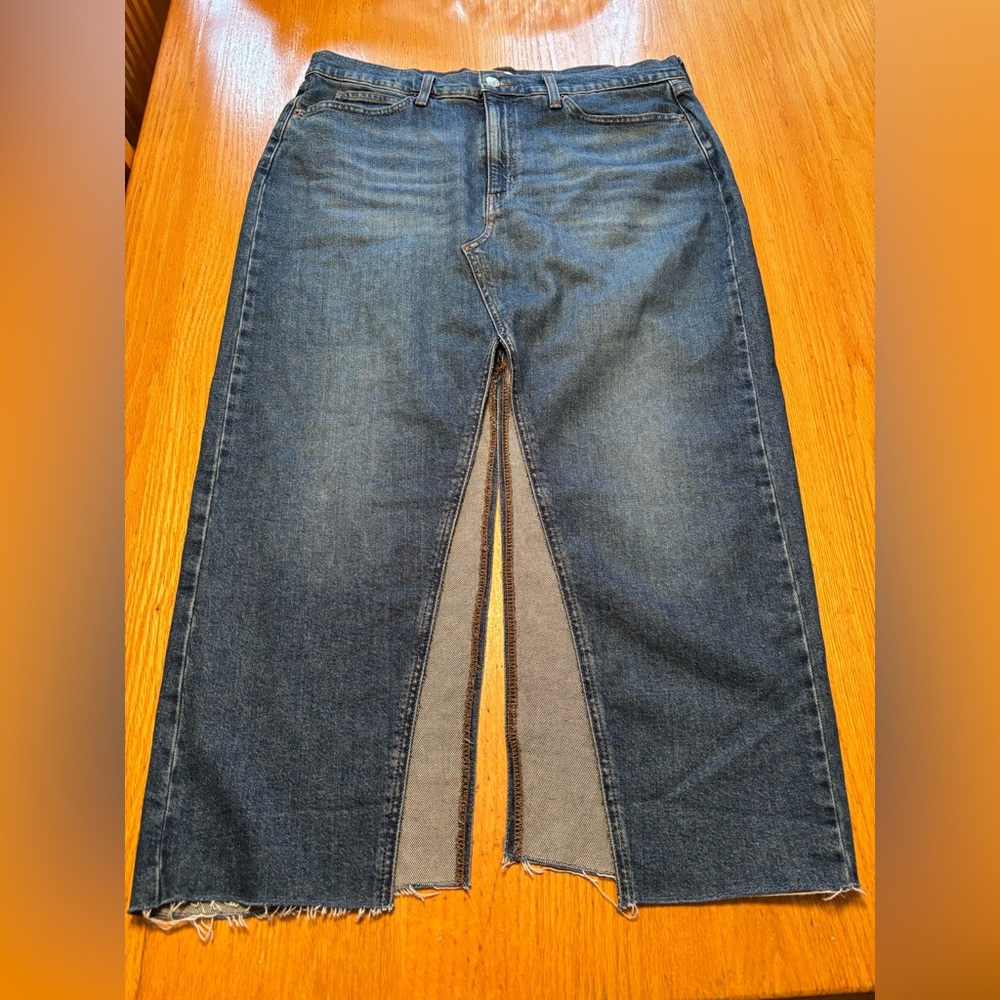 Levi’s Signature Denim Maxi Skirt